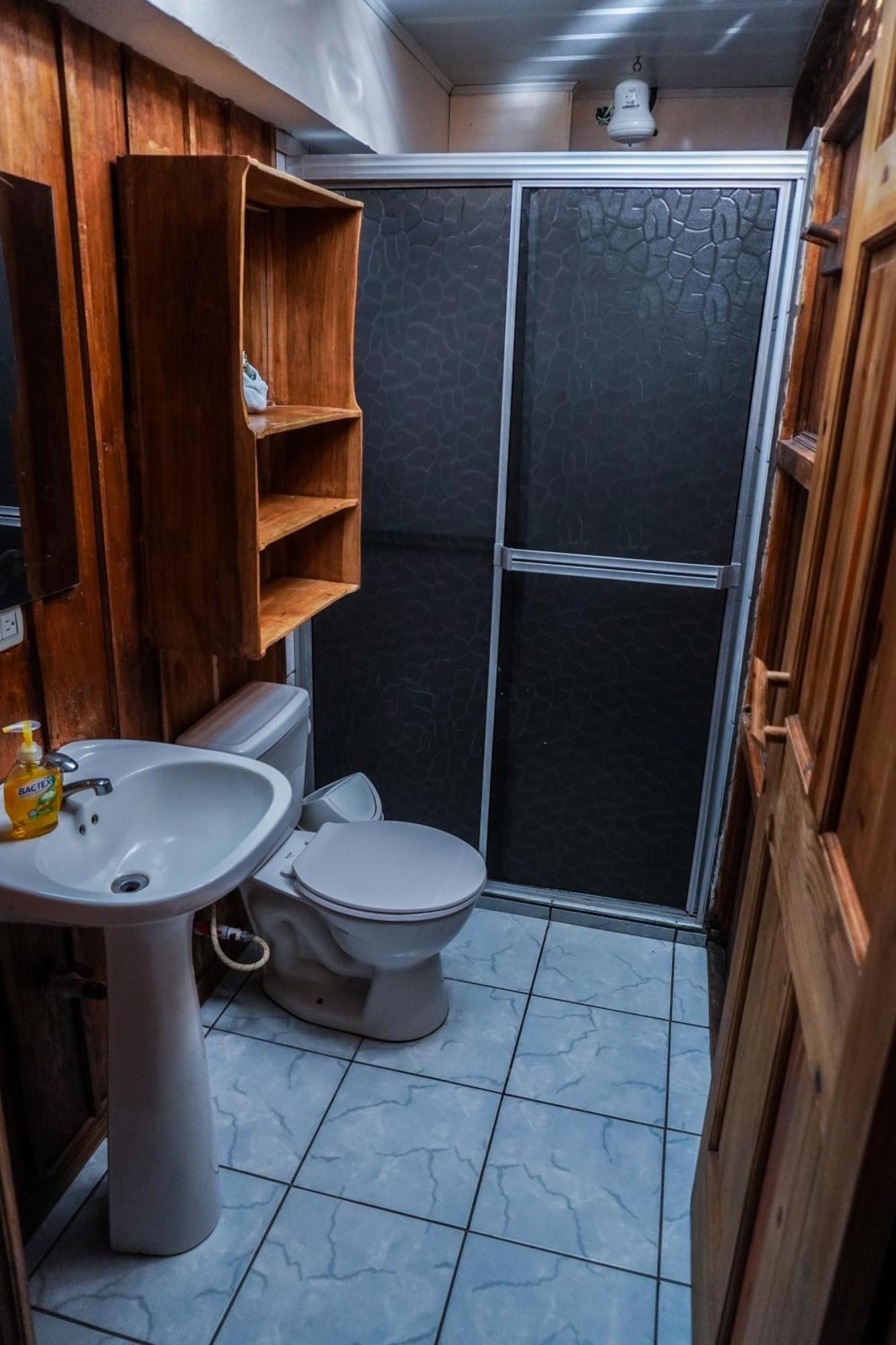 Hospedaje Angeluz Quesada  Exteriér fotografie